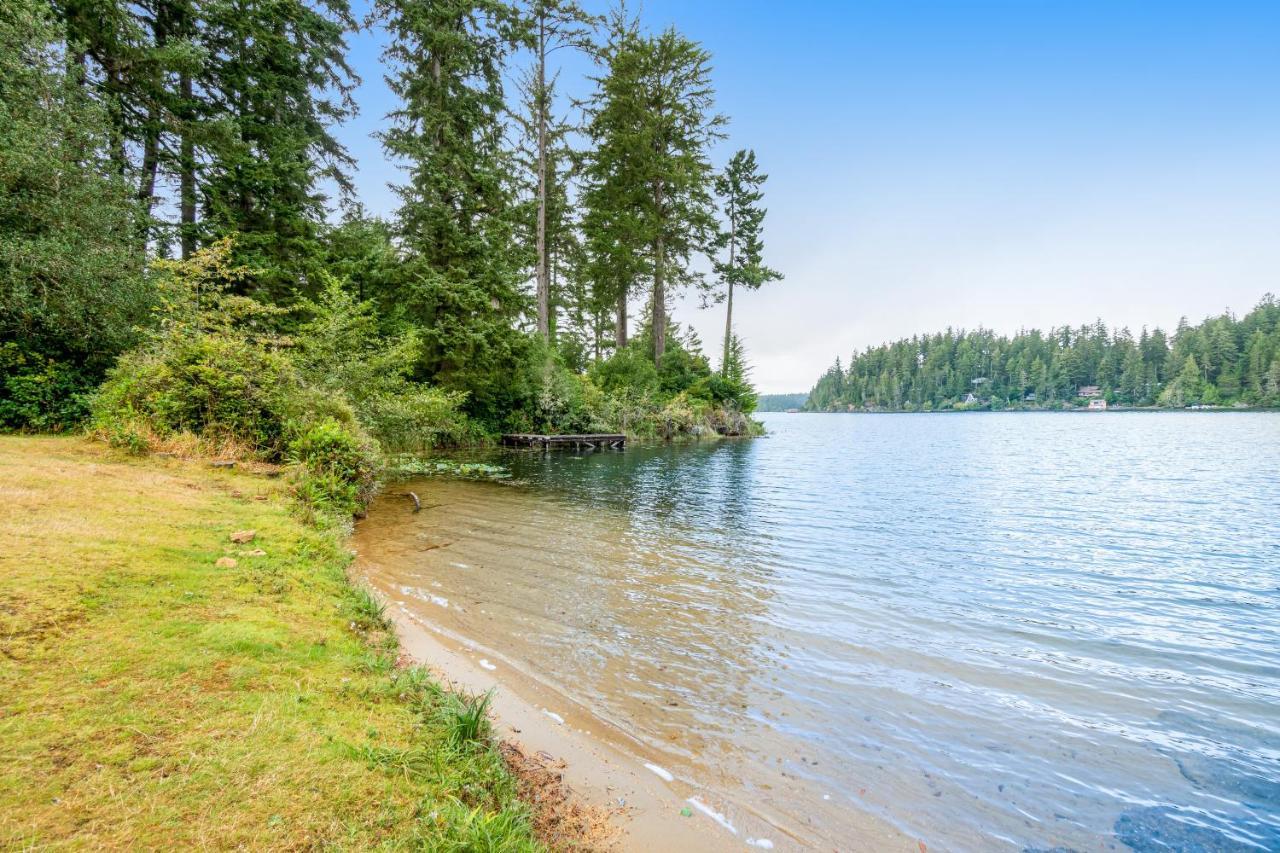 Grandpa'S Lake House Флоренс Экстерьер фото